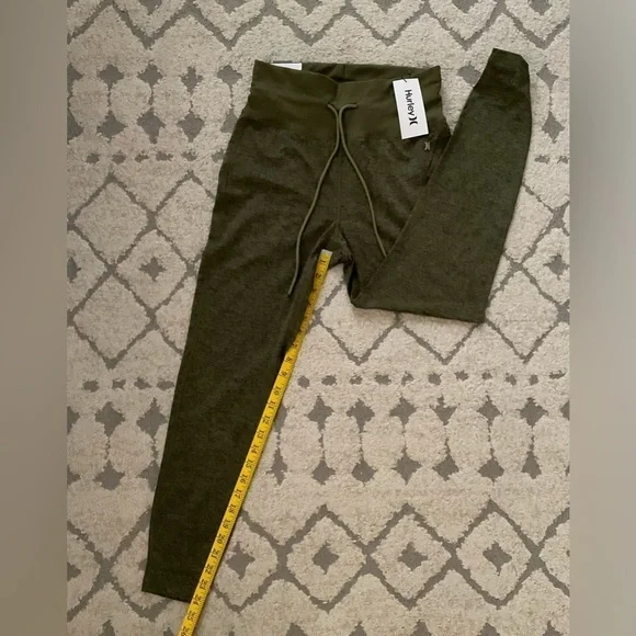 Hurley Women's Relaxed Jog Legging - Picture 13 of 16